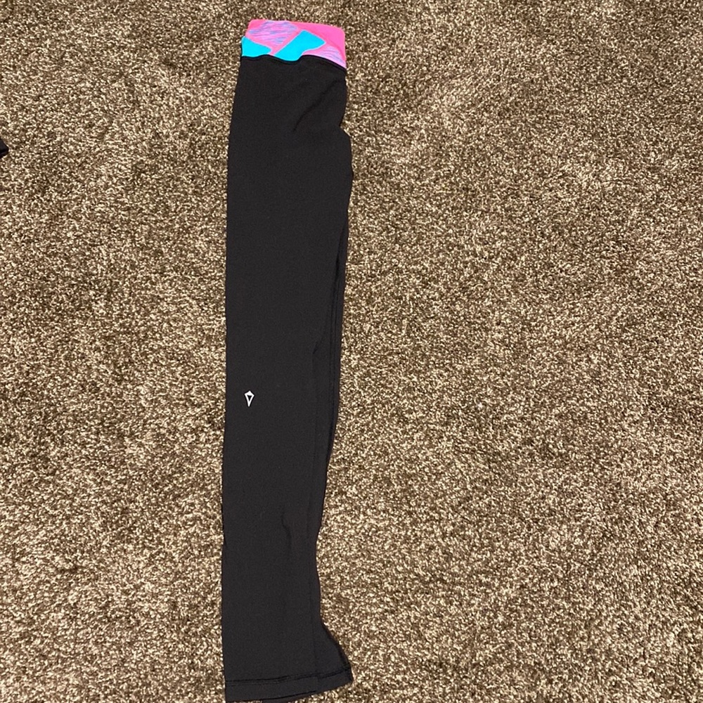 Ivivva leggings. Size 12. Black